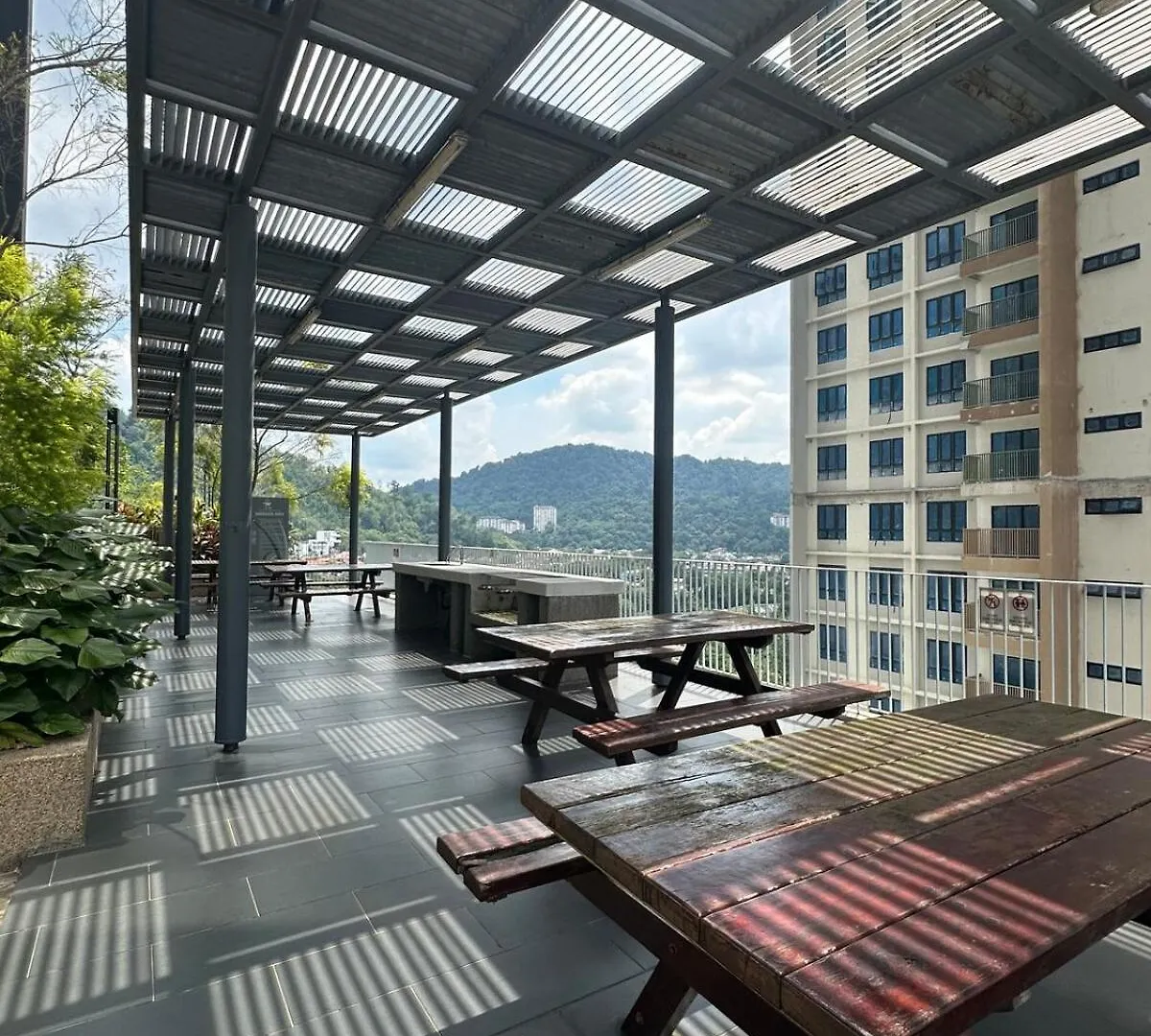 Nadayu63 Melawati I 3R2B I Free Parking I Netflix Apartment Kuala Lumpur 0*,  Malaysia
